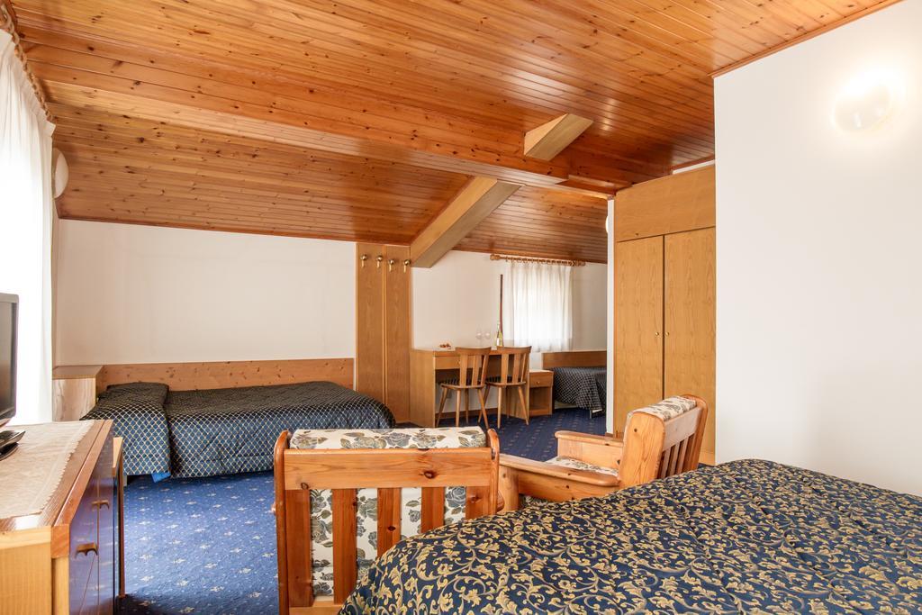 Villa Elena B&B Hotel San Martino Di Castrozza Kültér fotó