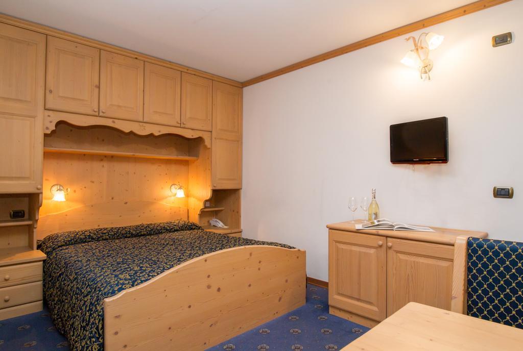 Villa Elena B&B Hotel San Martino Di Castrozza Kültér fotó