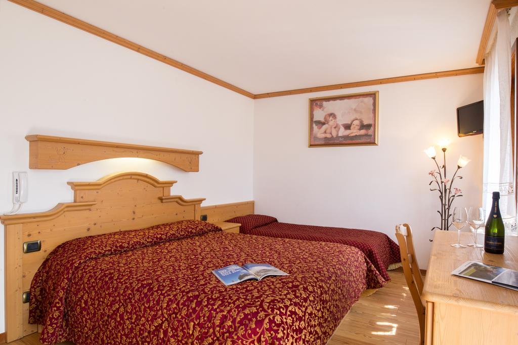 Villa Elena B&B Hotel San Martino Di Castrozza Kültér fotó