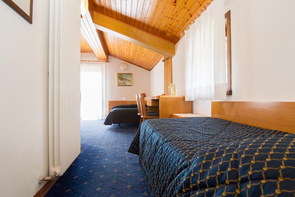 Villa Elena B&B Hotel San Martino Di Castrozza Kültér fotó