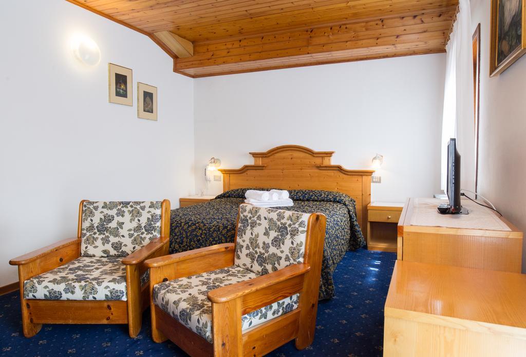 Villa Elena B&B Hotel San Martino Di Castrozza Kültér fotó