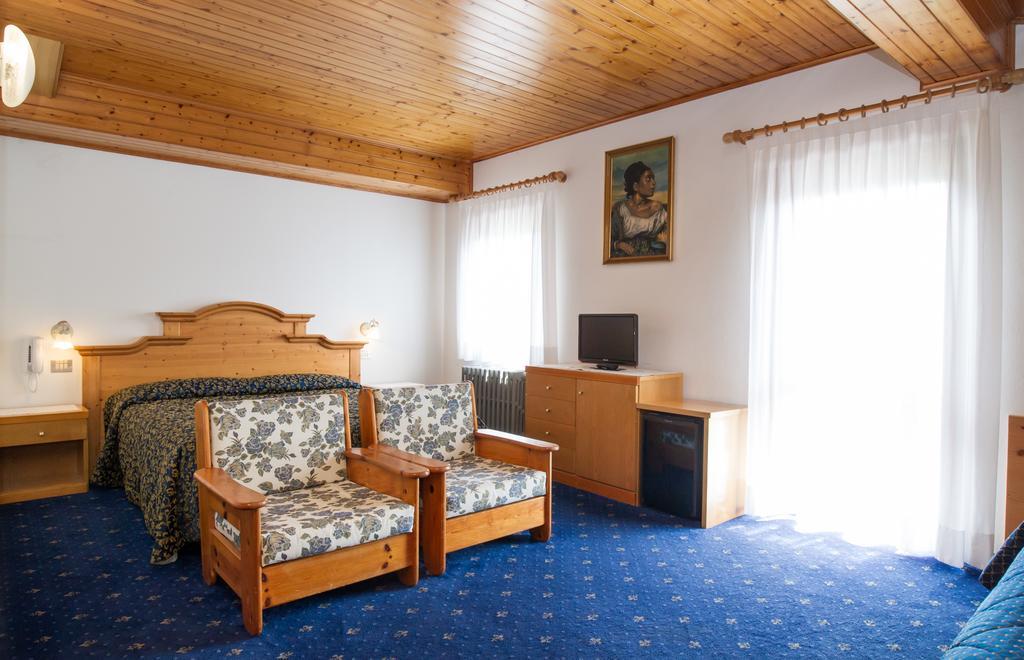 Villa Elena B&B Hotel San Martino Di Castrozza Kültér fotó